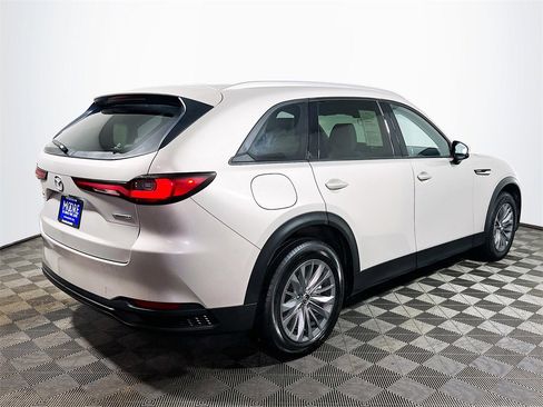 Used 2024 MAZDA CX-90 Plug-In Hybrid w/ Preferred image 7