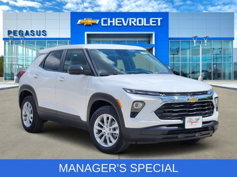 New 2026 Chevrolet TrailBlazer LS w/ LS Convenience Package FWD image 1