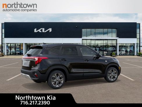 New 2026 Kia Seltos LX image 7