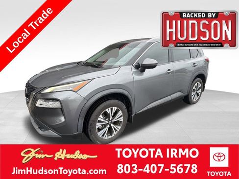 Used 2021 Nissan Rogue SV w/ Premium Package image 1