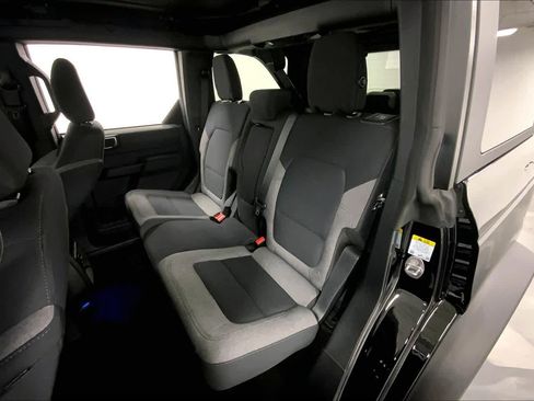 Used 2025 Ford Bronco Big Bend image 18