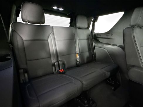 Used 2025 GMC Yukon Denali AWD/4WD image 42