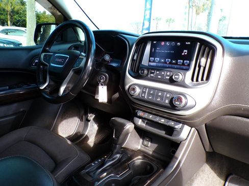 Used 2016 GMC Canyon SLE w/ SLE Convenience Package image 23