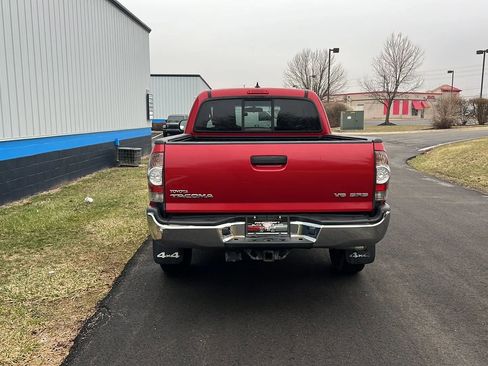 Used 2014 Toyota Tacoma 4x4 Access Cab V6 w/ SR5 Package image 6