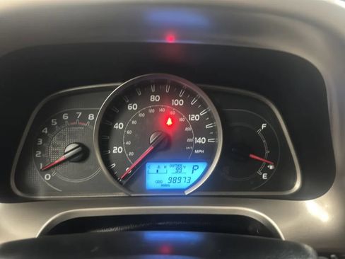 Used 2013 Toyota RAV4 LE FWD image 11