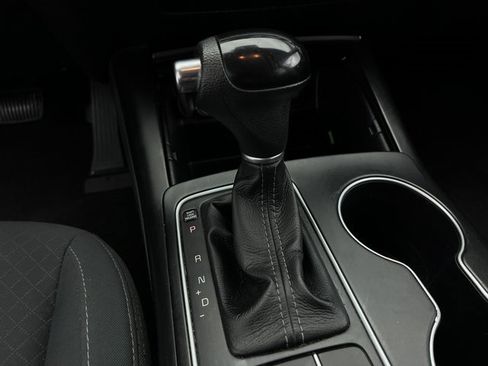 Used 2017 Kia Sorento LX image 19