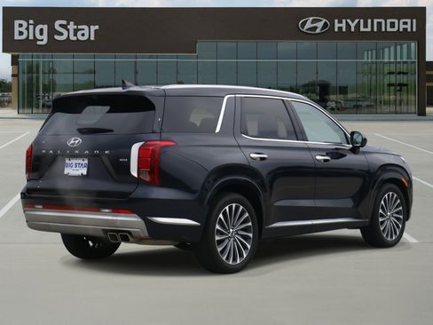 Used 2025 Hyundai Palisade Calligraphy image 4