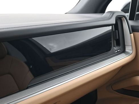 New 2026 Porsche Cayenne image 22