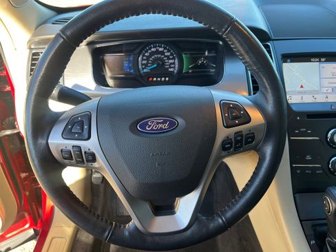 Used 2017 Ford Taurus SEL w/ Equipment Group 201A image 9