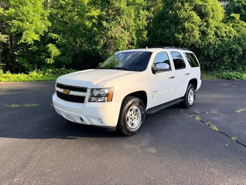Used 2013 Chevrolet Tahoe LT AWD/4WD image 1
