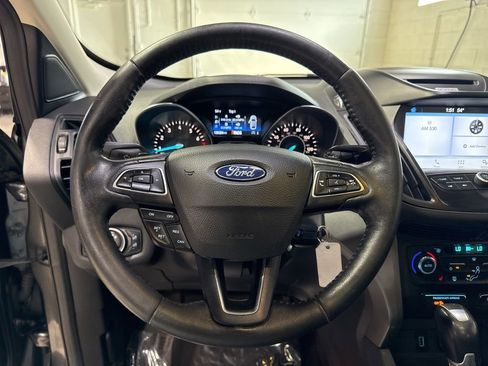Used 2017 Ford Escape SE w/ SE Leather Comfort Package image 11