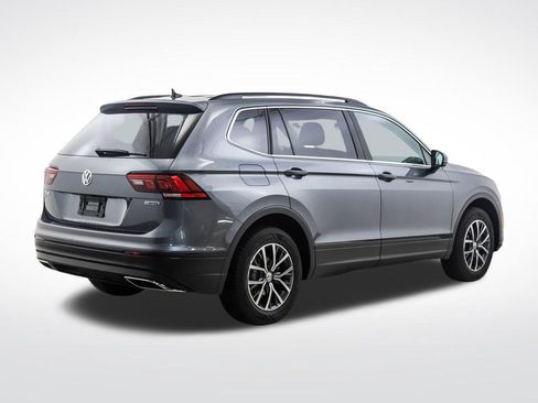 Used 2019 Volkswagen Tiguan SE w/ Panoramic Sunroof Package AWD/4WD image 5