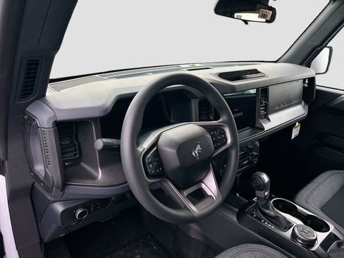 New 2025 Ford Bronco 4-Door AWD/4WD image 12
