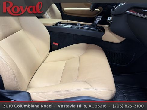 Used 2019 Volvo XC90 T6 Momentum w/ Advanced Package AWD/4WD image 12
