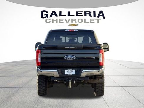 Used 2018 Ford F250 Lariat image 6