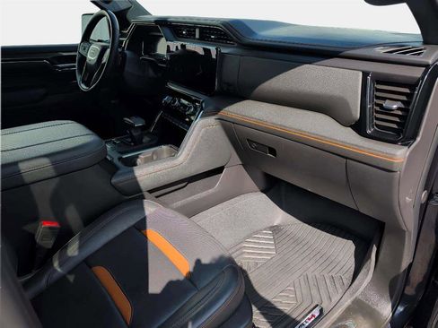 Used 2024 GMC Sierra 1500 AT4 w/ AT4 Preferred Package image 21