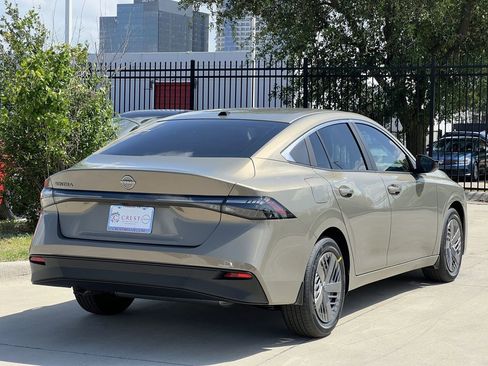 New 2026 Nissan Sentra SV image 4