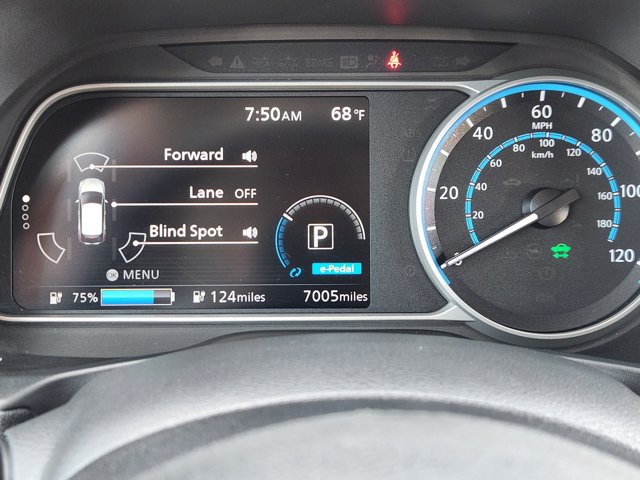 Certified 2025 Nissan Leaf S FWD image 10
