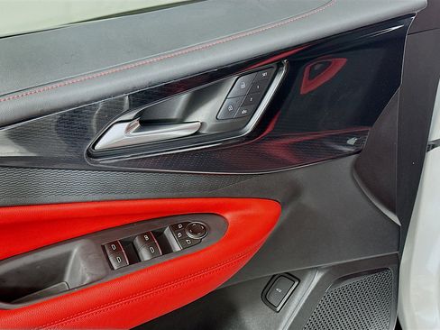 Used 2024 Chevrolet Blazer EV RS image 15