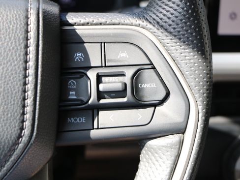 Used 2024 Toyota Tacoma TRD Off-Road AWD/4WD image 19