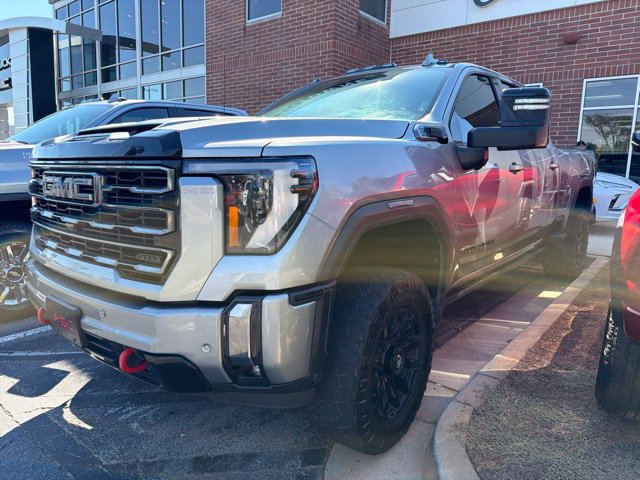 Used 2024 GMC Sierra 2500 AT4 w/ AT4 Premium Plus Package AWD/4WD image 1