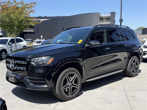 Used 2023 Mercedes-Benz GLS 450 4MATIC image 2