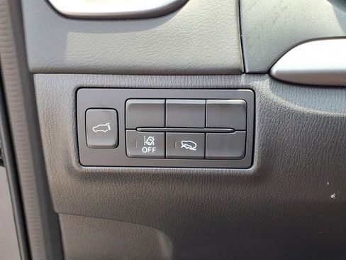 Used 2023 MAZDA CX-9 Touring AWD/4WD image 16