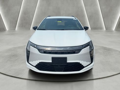 New 2027 Chrysler Pacifica Select AWD/4WD image 2