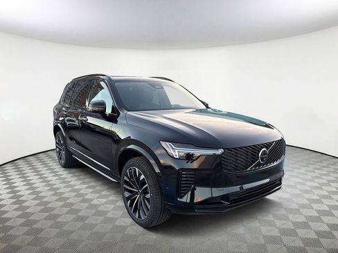 New 2026 Volvo XC90 T8 Ultra image 3