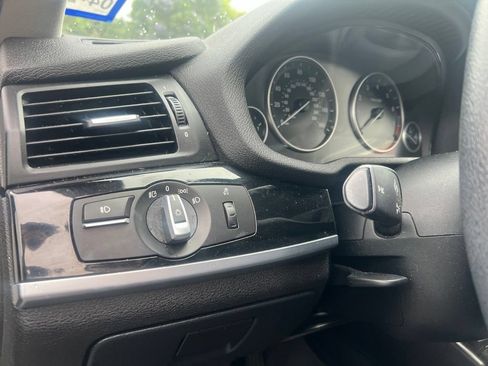 Used 2017 BMW X3 sDrive28i RWD image 12