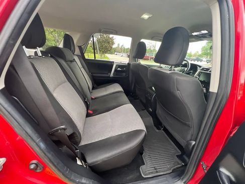 Used 2022 Toyota 4Runner SR5 RWD image 21