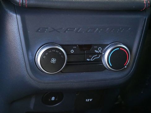 Certified 2025 Ford Explorer ST-Line w/ ST-Line Street Pack image 14