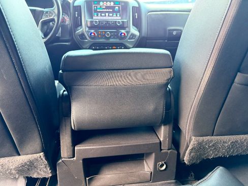Used 2016 Chevrolet Silverado 1500 LT w/ Midnight Edition AWD/4WD image 24