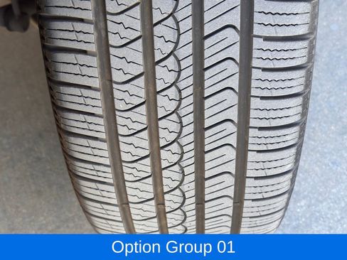 Used 2022 Hyundai Palisade Limited image 3