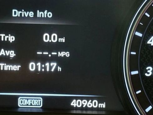 Used 2019 Genesis G70 2.0T Advanced w/ Elite Package image 18