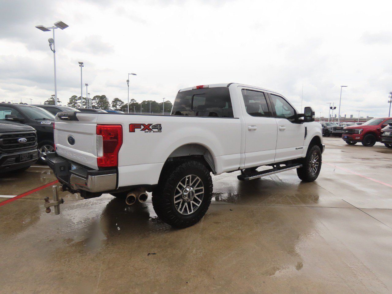 Used 2019 Ford F250 Lariat w/ Lariat Value Package AWD/4WD image 11