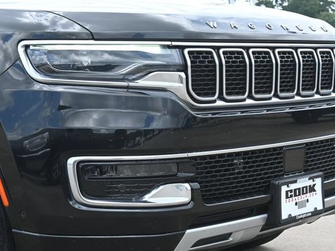 Used 2024 Jeep Wagoneer Series II w/ Flexible Seating Group AWD/4WD image 24