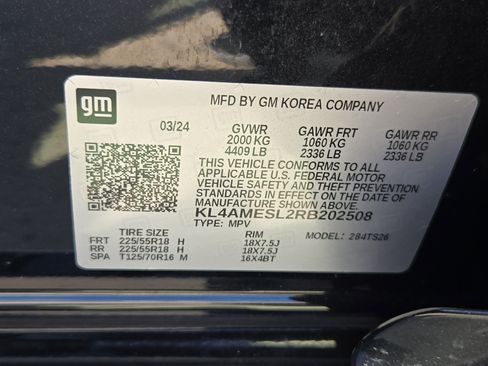 Used 2024 Buick Encore GX Sport Touring AWD/4WD image 34