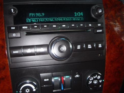 Used 2013 Chevrolet Tahoe LS image 39