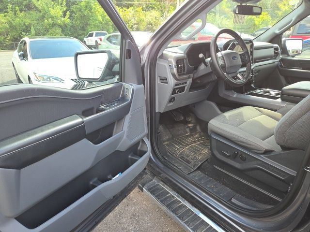 Used 2024 Ford F150 XLT w/ Equipment Group 302A MID AWD/4WD image 7