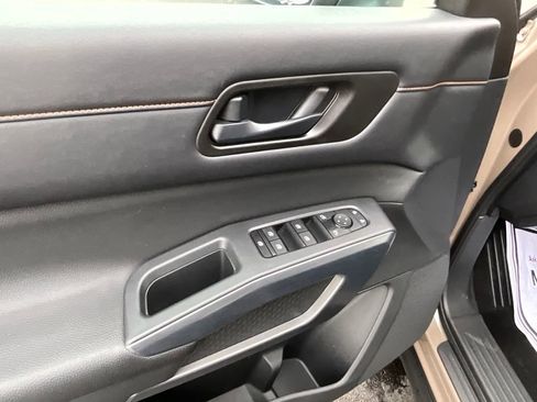 Certified 2024 Nissan Pathfinder Rock Creek image 25