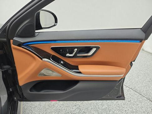 Certified 2023 Mercedes-Benz S 580 4MATIC Sedan image 21