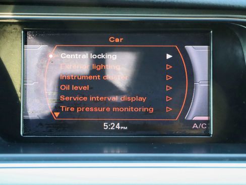 Used 2015 Audi A4 2.0T Premium image 36