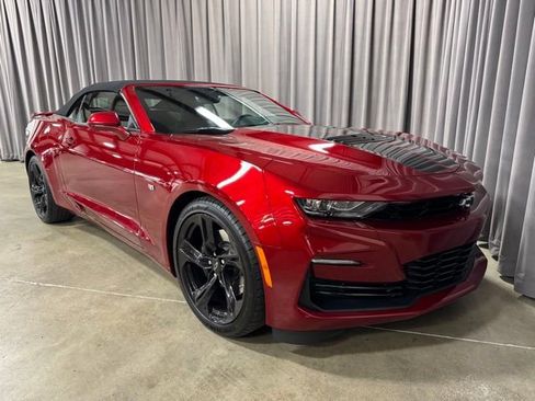 Used 2023 Chevrolet Camaro SS RWD image 1