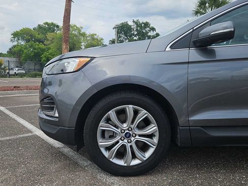Used 2022 Ford Edge Titanium AWD/4WD image 18