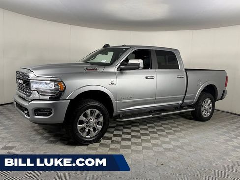 Used 2022 RAM 2500 Limited w/ Body Color Bumper Group AWD/4WD image 1