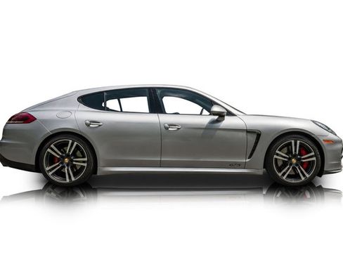 Used 2016 Porsche Panamera GTS AWD/4WD image 2