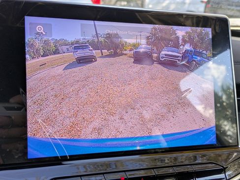 New 2026 Jeep Compass Latitude image 25