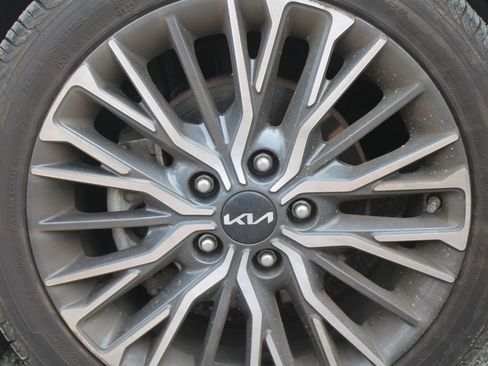 Certified 2023 Kia Forte GT-Line image 17