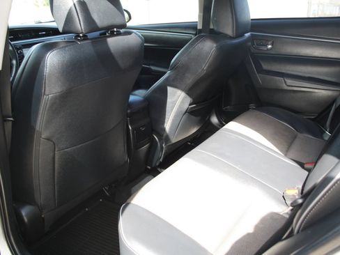 Used 2016 Toyota Corolla S FWD image 17